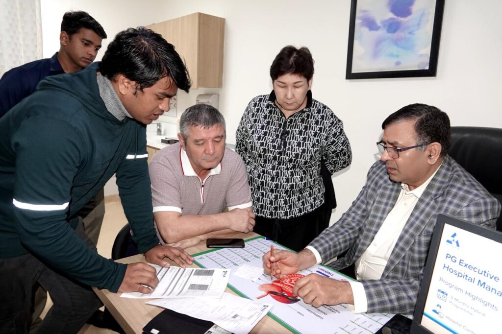 About - Dr. Rajesh Kapoor